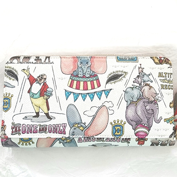 Limited Edition Dumbo Dooney & Bourke Wristlet NWT - Picture 7 of 13
